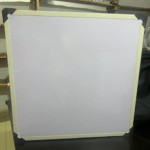 White board 1 x 1